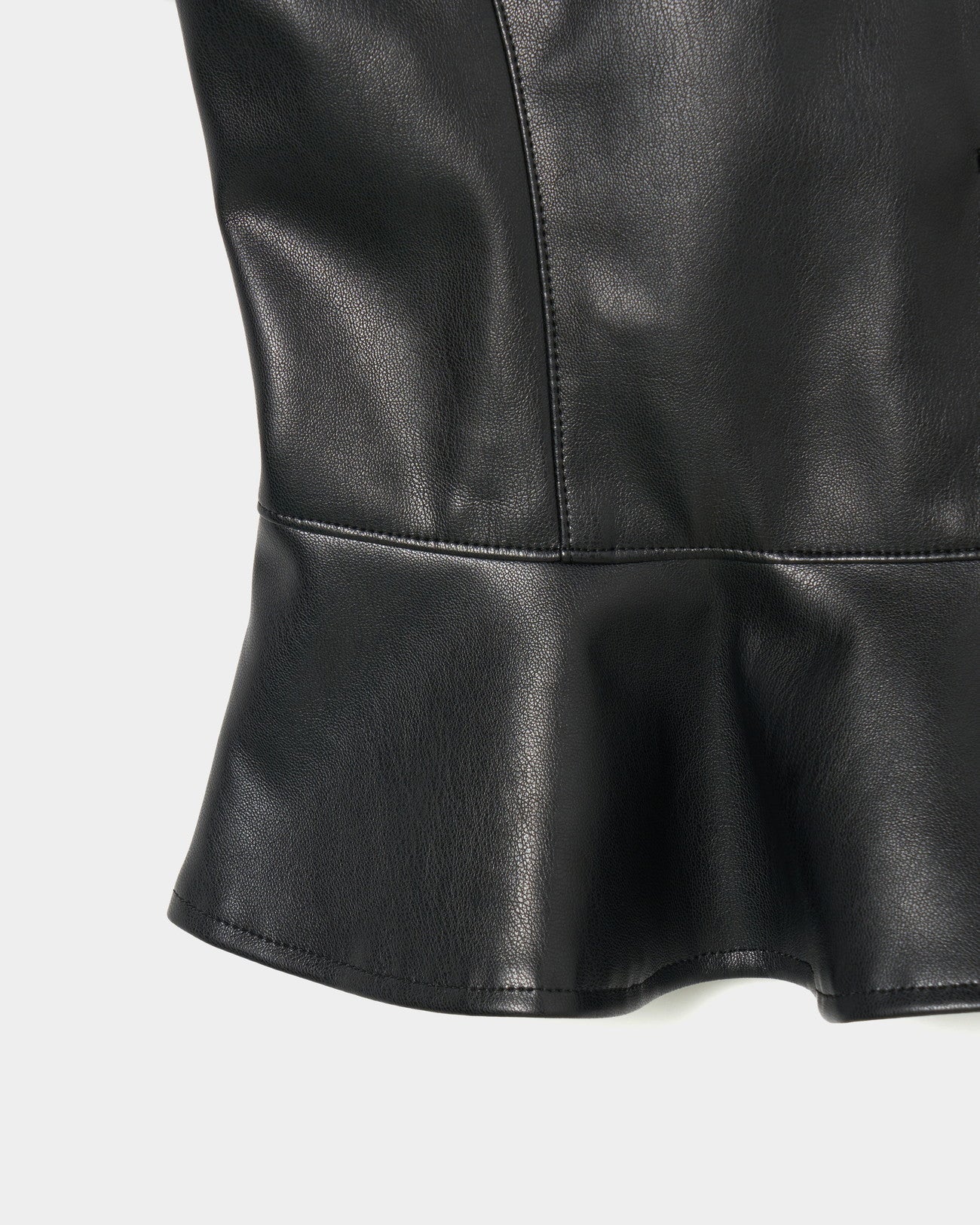 Peter-Pan Collar Peplum Jacket  faux leather【Delivery in Jun 2025】