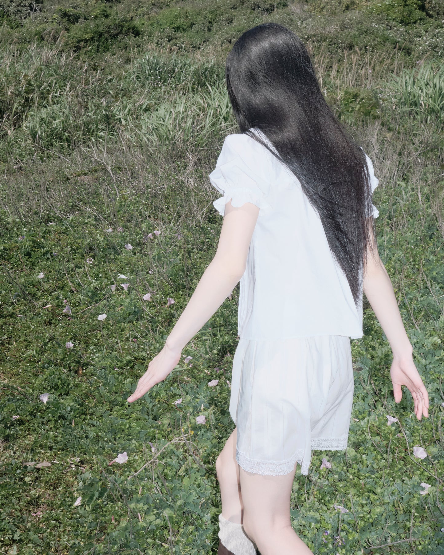 Flower Frog Button Shirt white【sample】